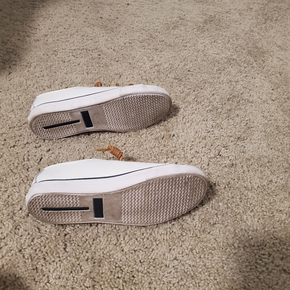 Sperry - Picture 4 of 7